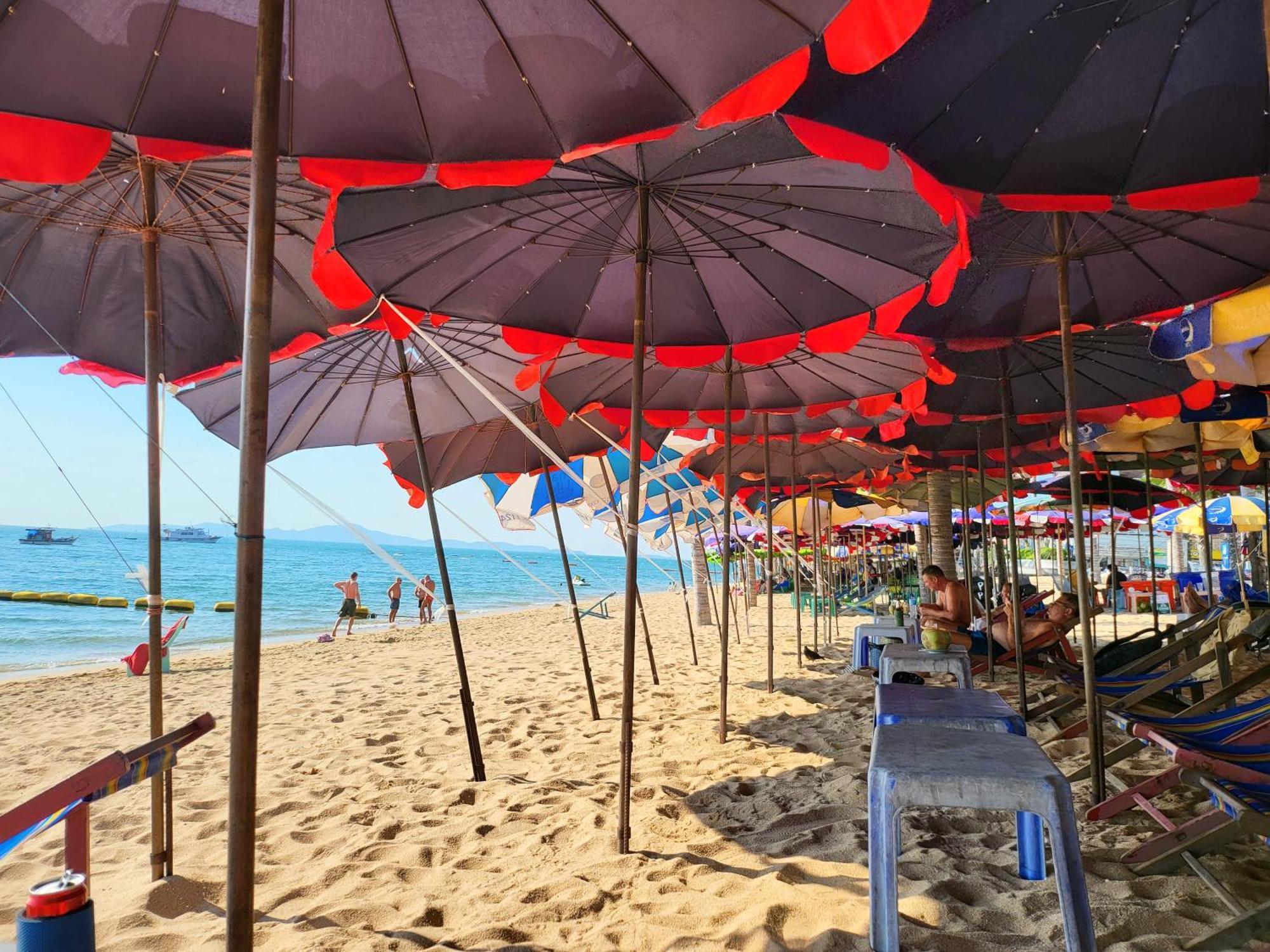Candy Beach Seaview Jomtien Εξωτερικό φωτογραφία