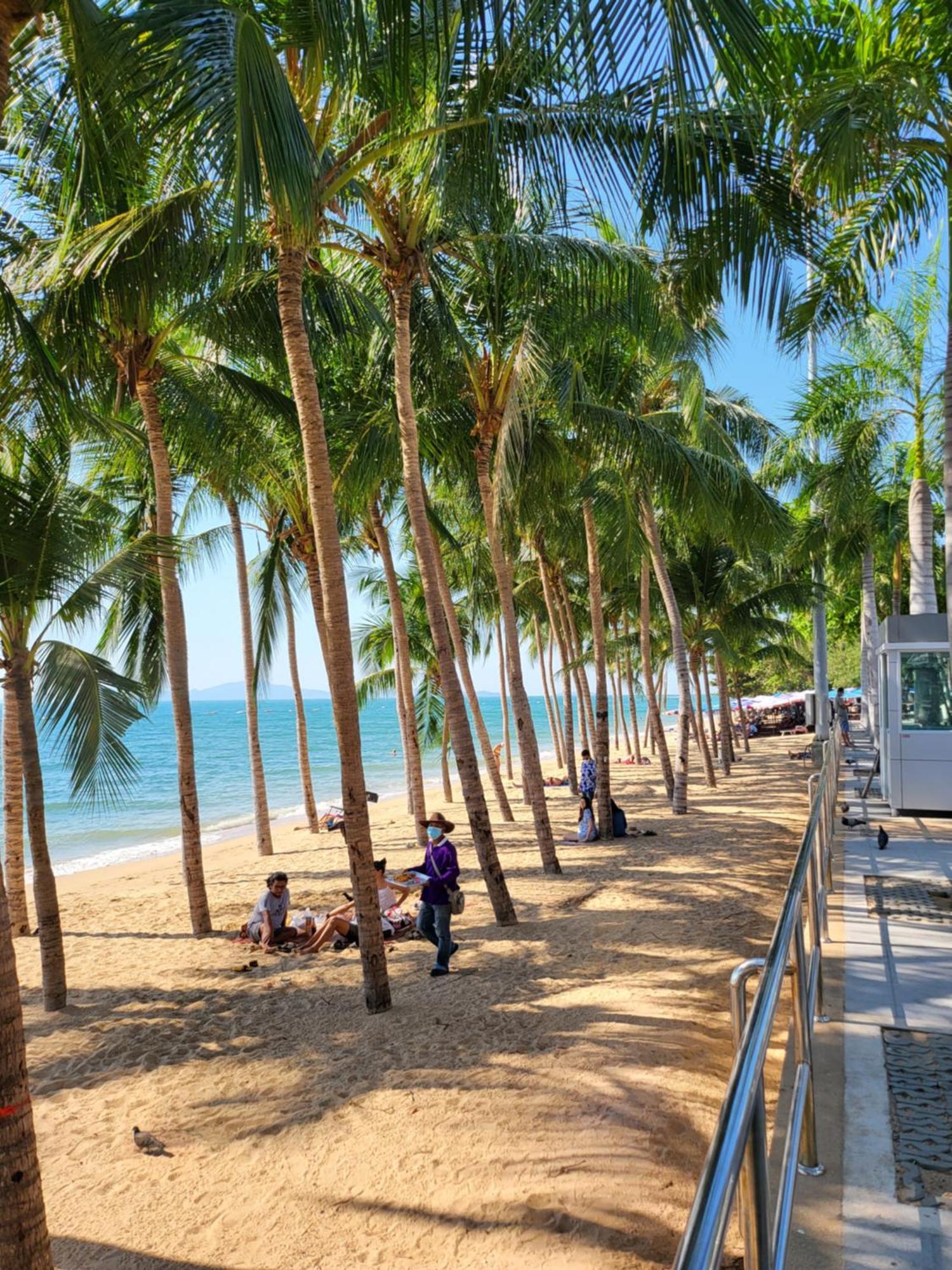 Candy Beach Seaview Jomtien Εξωτερικό φωτογραφία