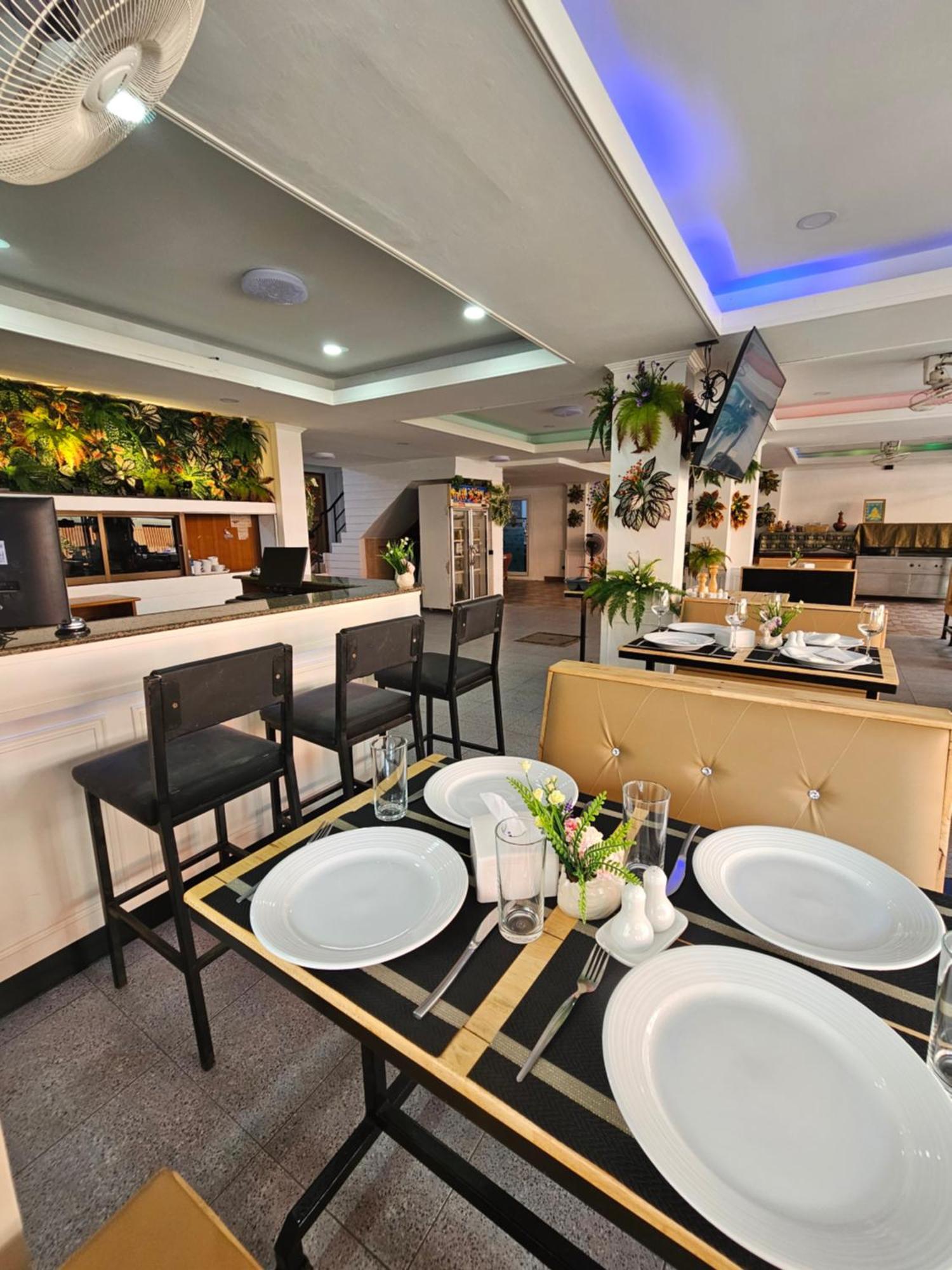 Candy Beach Seaview Jomtien Εξωτερικό φωτογραφία